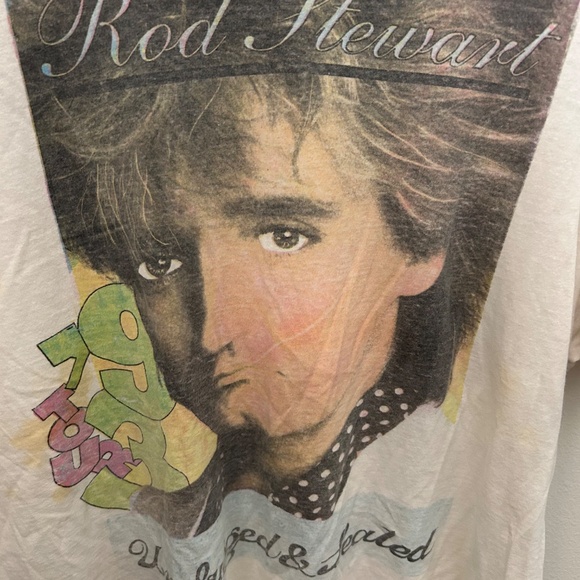 Vintage 1983 Rod Stewart Unplugged & Seated Tour Tshirt, Size XL - Picture 2 of 5